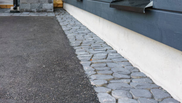 Best Affordable Driveway Paving  in Almont, MI