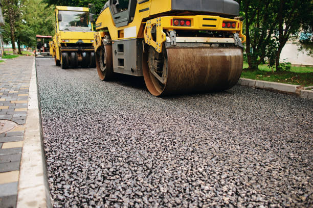 Best Residential Driveway Paver Services  in Almont, MI